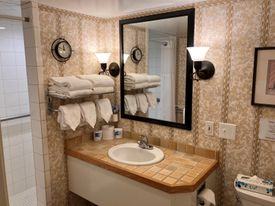 Dolores Suite 4