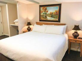 Room 52 - Greenwich