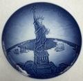1996 Bing & Grondahl American Christmas Heritage Collection Plate