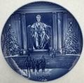 1997 Bing & Grondahl American Christmas Heritage Collection Plate