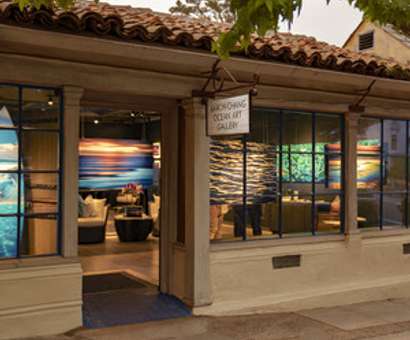 Image of Aaron Chang Ocean Art Gallery