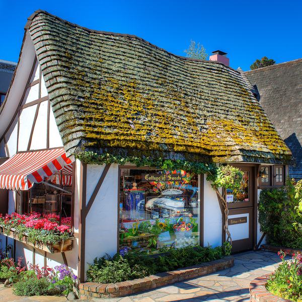 9. Cottage of Sweets