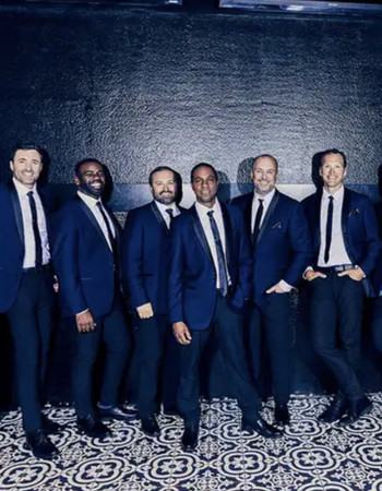 Straight No Chaser: Sleighin' It Tour
