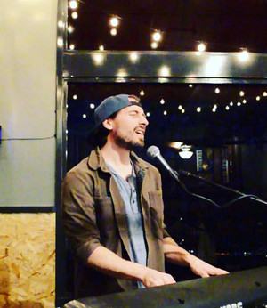 Locals Lunch Concert Series: James Lee Murray