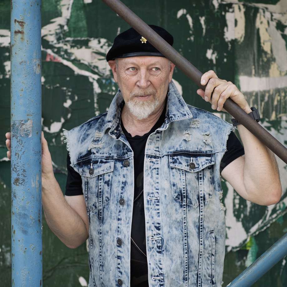 An Evening with Richard Thompson (solo/acoustic)