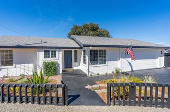 Luxury Homes in Seaside