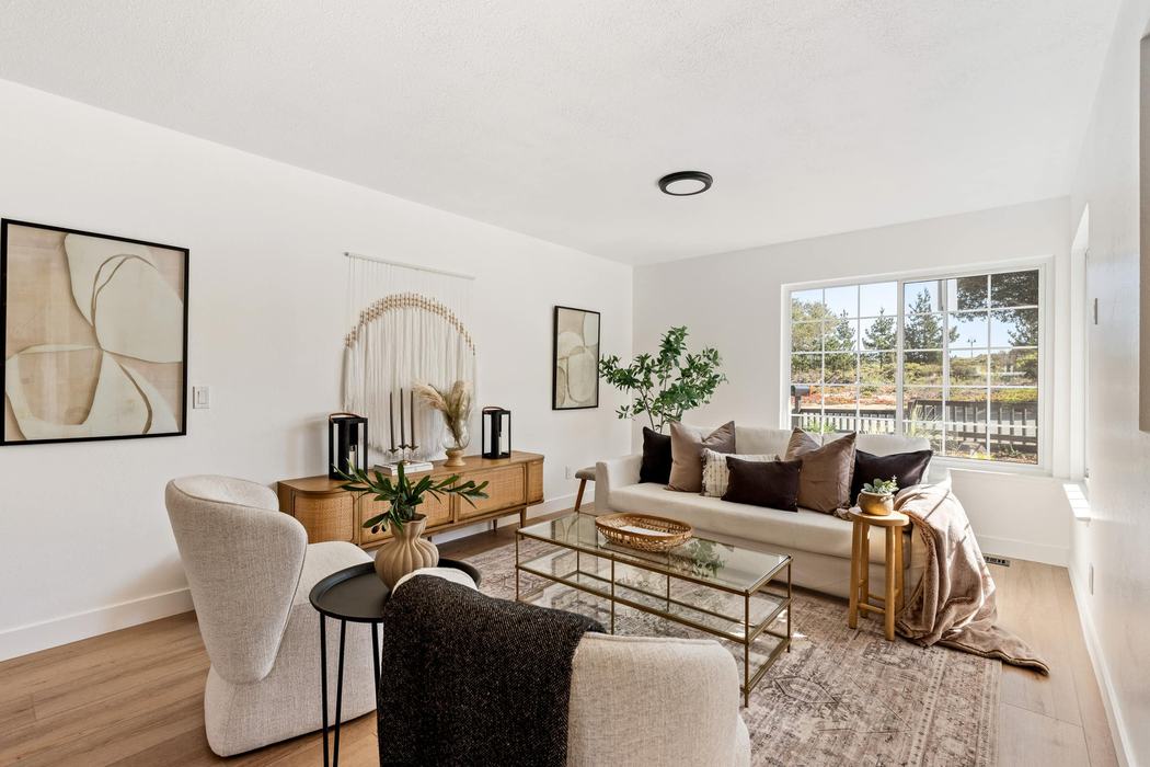 1105 Mescal Street, Seaside