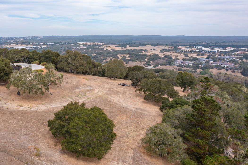 7572 Paseo Vista, Monterey