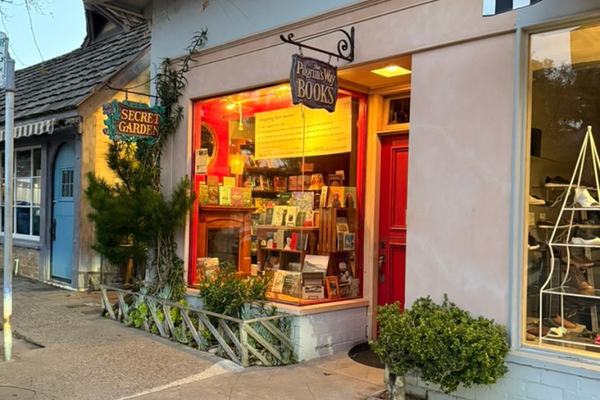 Pilgrim's Way Community Bookstore & Secret Garden